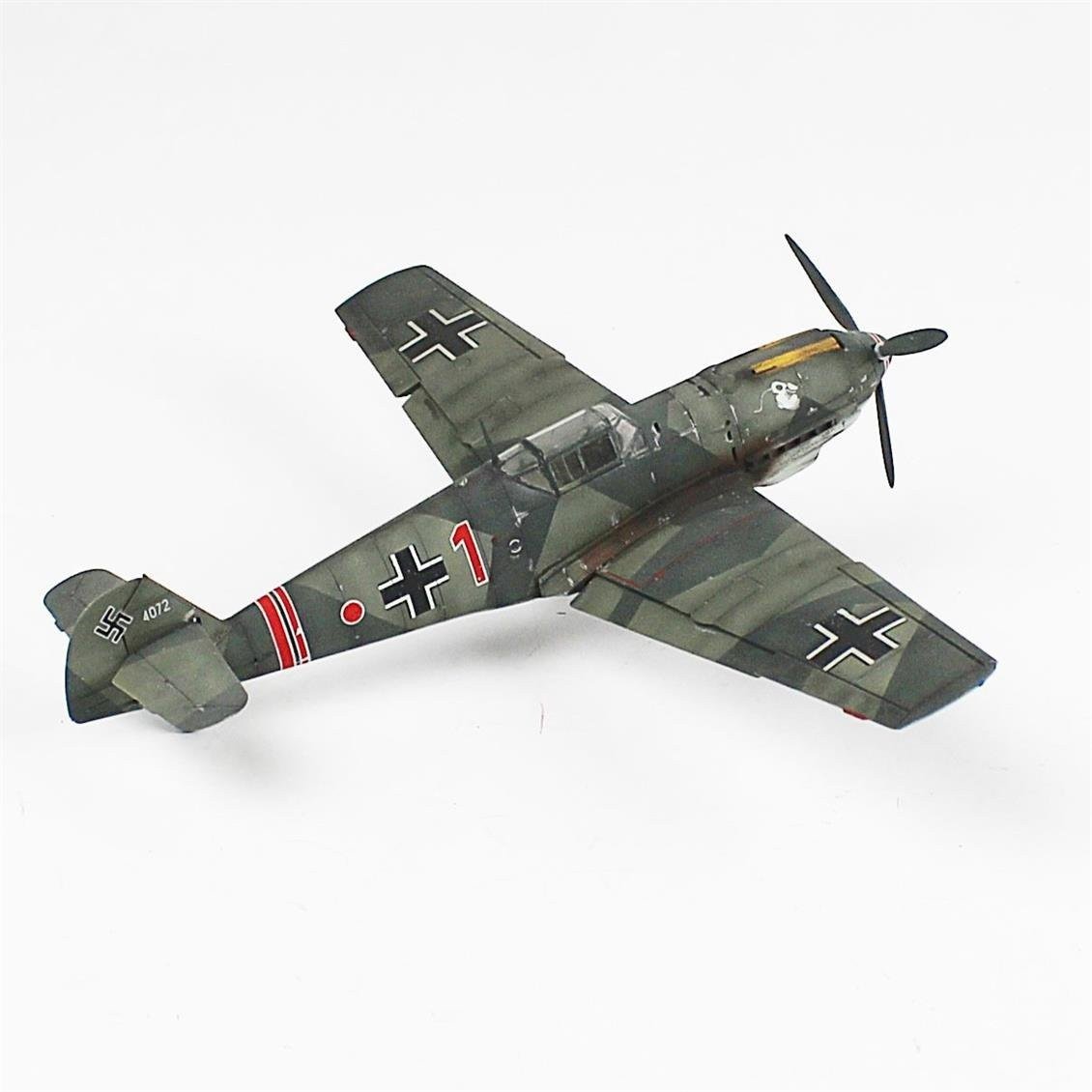 QD060 1/48 Ölçek, Messerschmitt Bf 109 E-3 Sergilemeye Hazır Plastik Uçak Maketi
