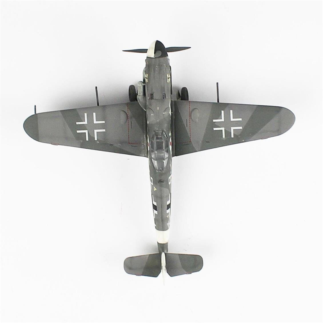 QD062 1/48 Messerschmitt Bf 109 G-6 Sergilemeye Hazır Plastik Uçak Modeli