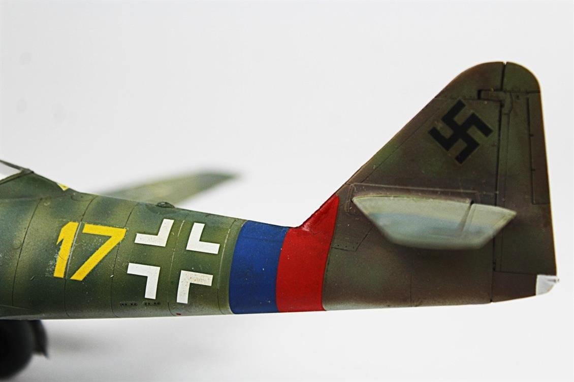 QD063 1/48 Messerschmitt Bf 262 Sergilemeye Hazır Plastik Uçak Modeli