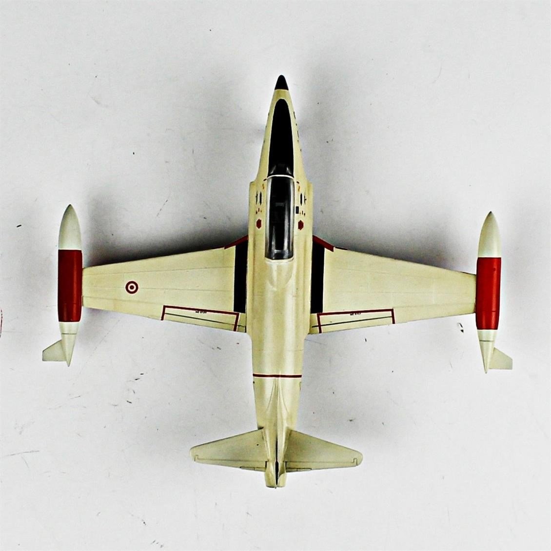 QD066 1/72 T-33A Shooting Star Sergilemeye Hazır Plastik Uçak Modeli