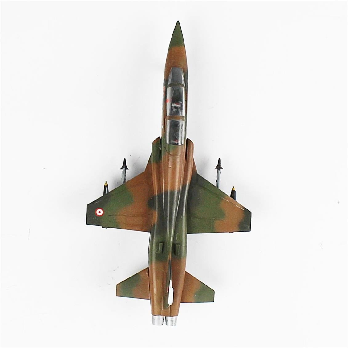 QD068 1/72 F-5B  Freedom Fighter Sergilemeye Hazır Plastik Uçak Modeli