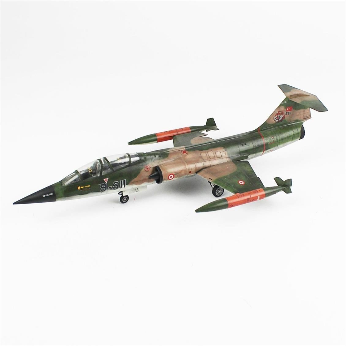 QD069 1/48 TF-104G Starfighter Sergilemeye Hazır Plastik Uçak Modeli