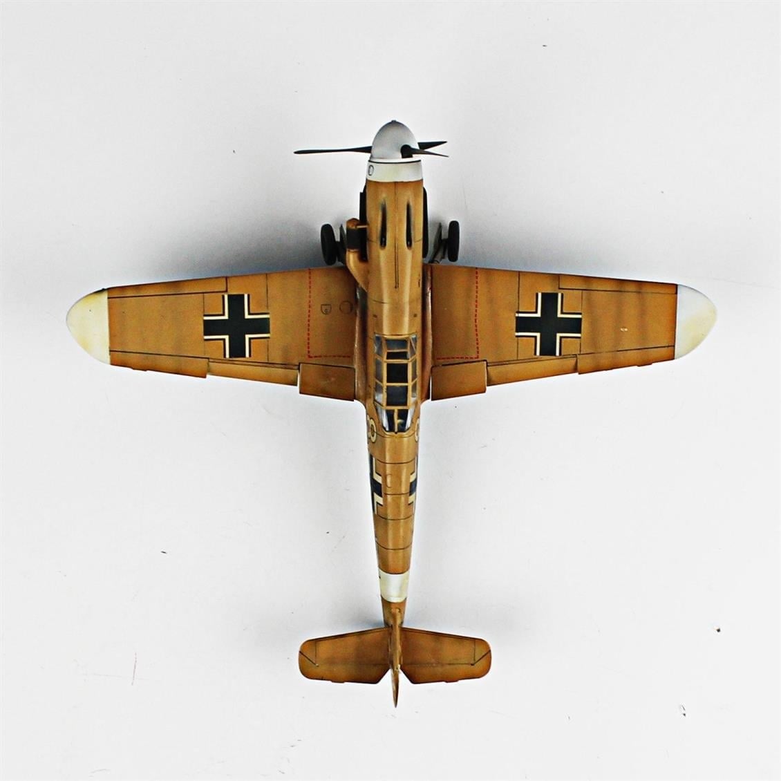 QD078 1/48 Messerschmitt Bf 109 G-2 Sergilemeye Hazır Plastik Uçak Modeli