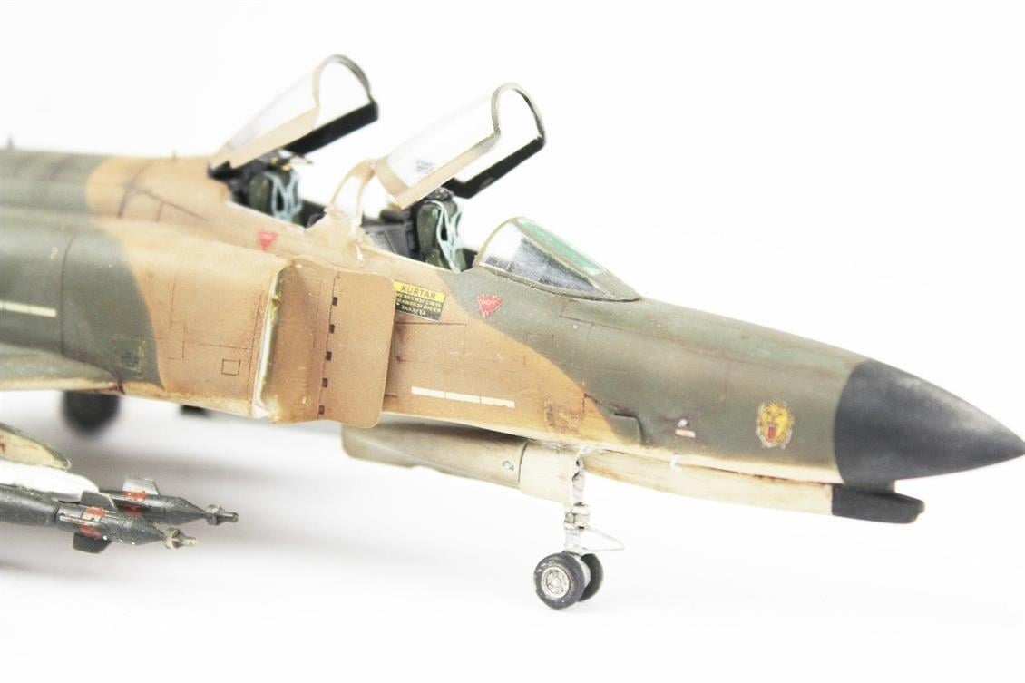 QD081 1/72 F-4E Phantom II Sergilemeye Hazır Plastik Uçak Modeli