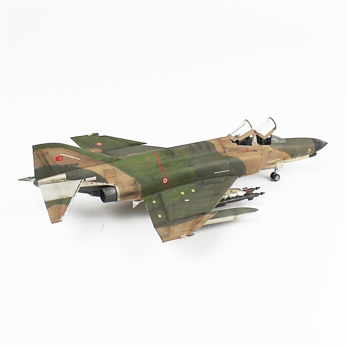 QD081 1/72 F-4E Phantom II Sergilemeye Hazır Plastik Uçak Modeli