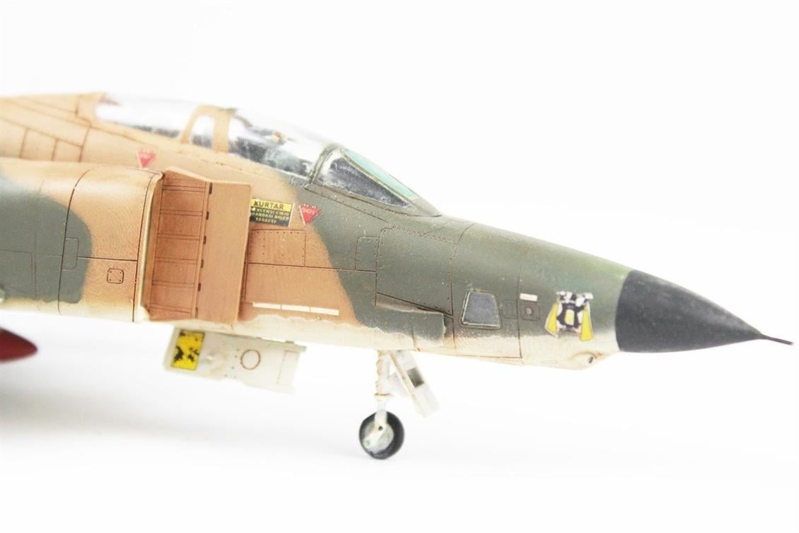 QD082 1/72 RF-4E Phantom II Sergilemeye Hazır Plastik Uçak Modeli