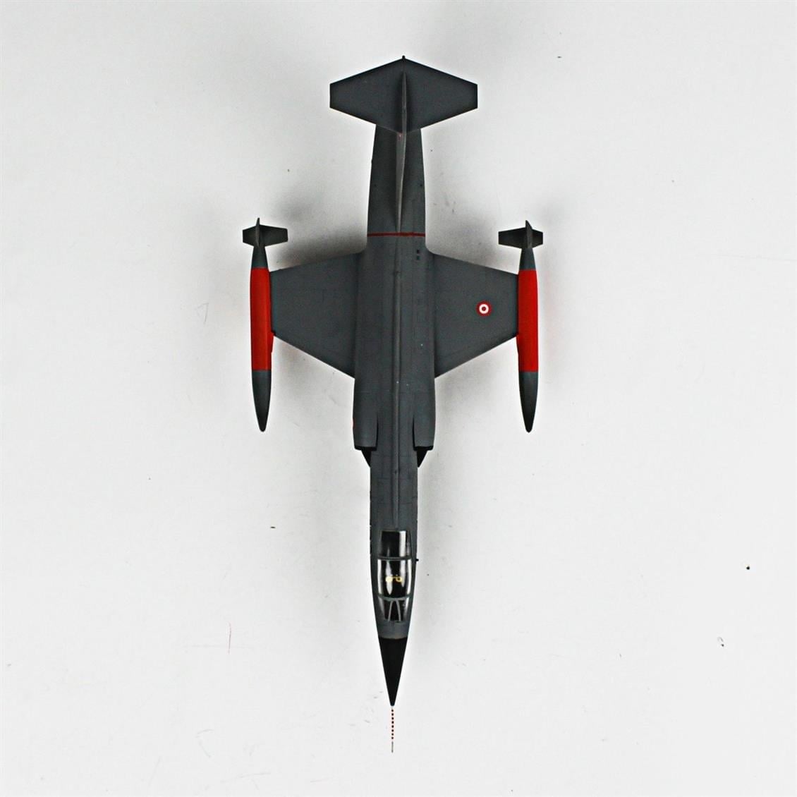 QD088 1/72 F-104G Starfighter Sergilemeye Hazır Plastik Uçak Modeli