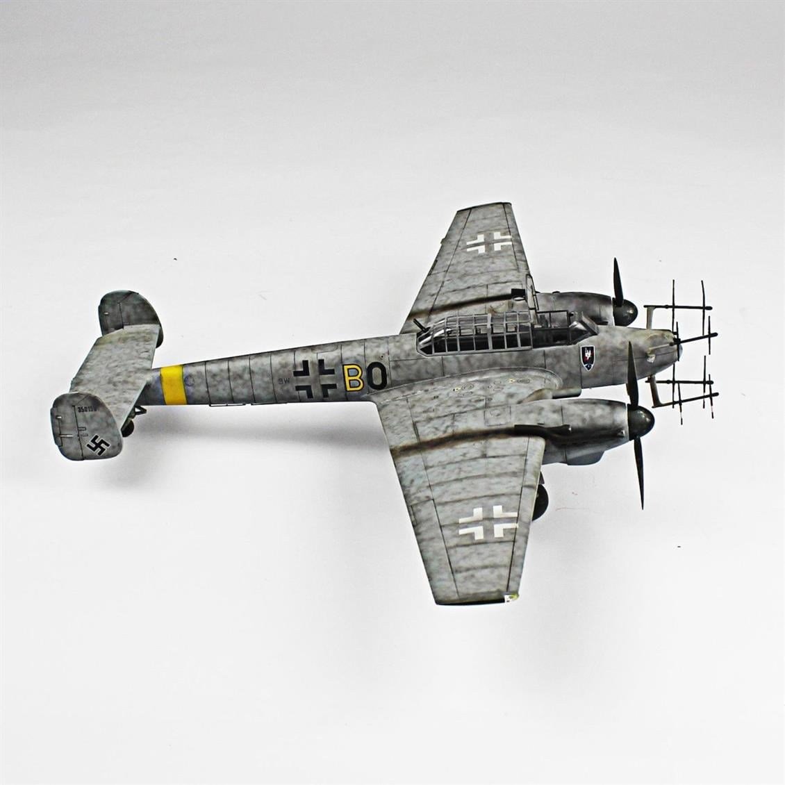QD097 1/48 Messerschmitt Bf 110 G Sergilemeye Hazır Plastik Uçak Modeli