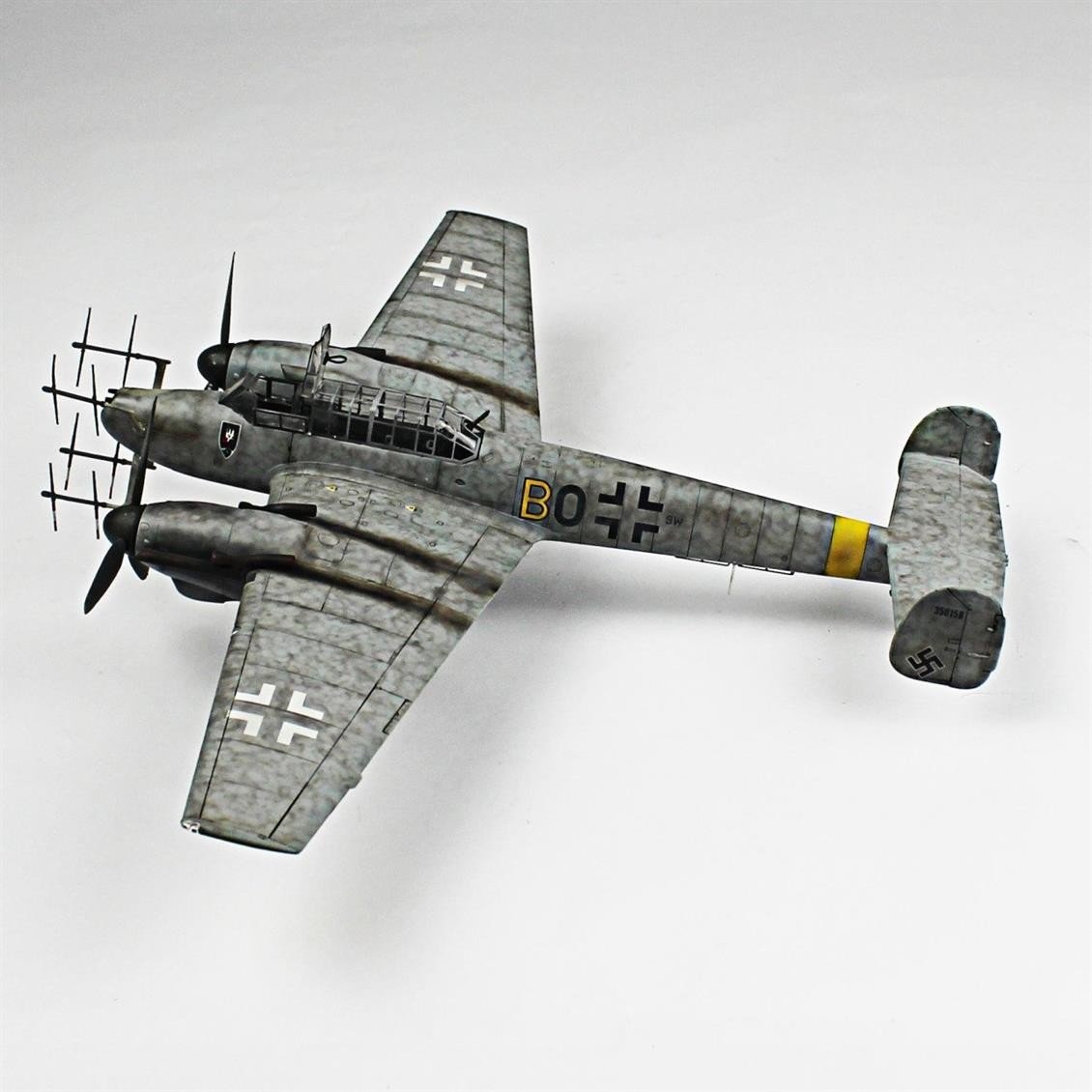 QD097 1/48 Ölçek, Messerschmitt Bf 110 G Sergilemeye Hazır Plastik Uçak Maketi