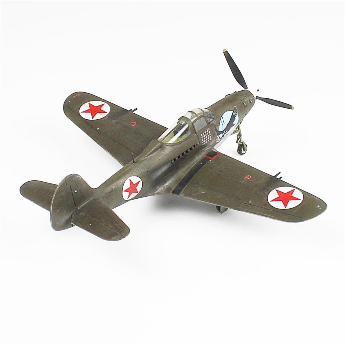 QD098 1/48 P-39A Aircobra Sergilemeye Hazır Plastik Uçak Modeli