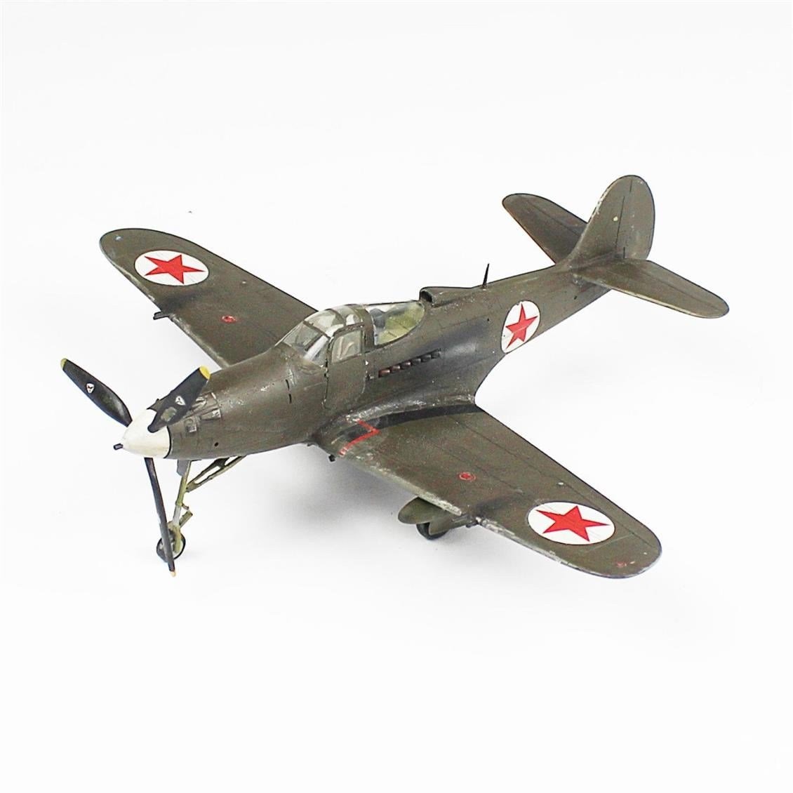 QD098 1/48 P-39A Aircobra Sergilemeye Hazır Plastik Uçak Modeli