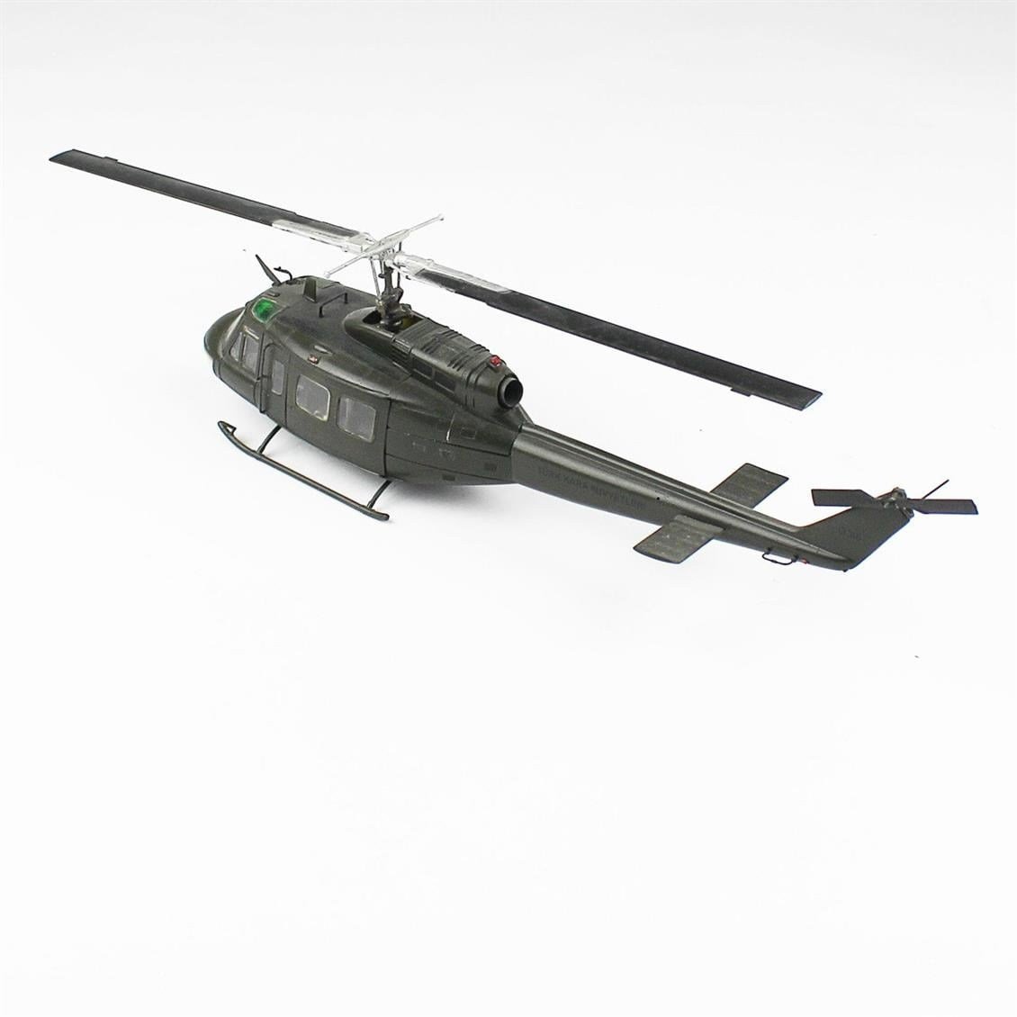 QD101 1/48 AB-205 Sergilemeye Hazır Plastik Uçak Modeli