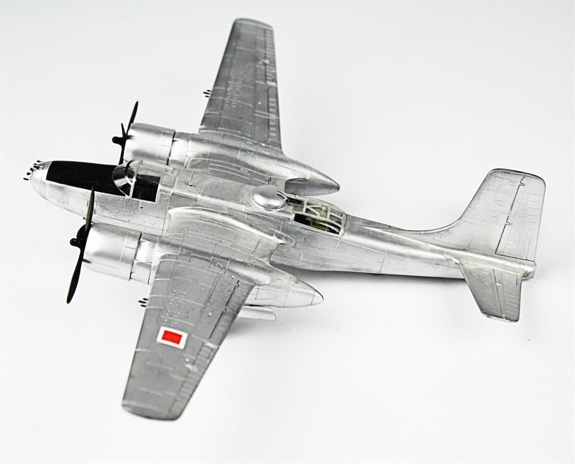 QD104 1/72 A-26B Invader Sergilemeye Hazır Plastik Uçak Modeli