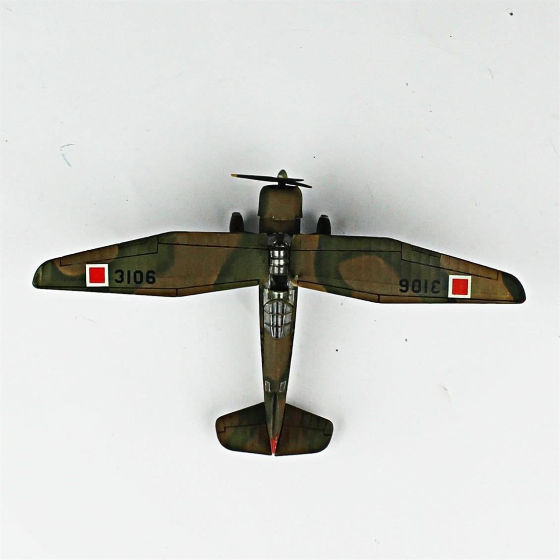 QD105 1/72 Lysander Sergilemeye Hazır Plastik Uçak Modeli
