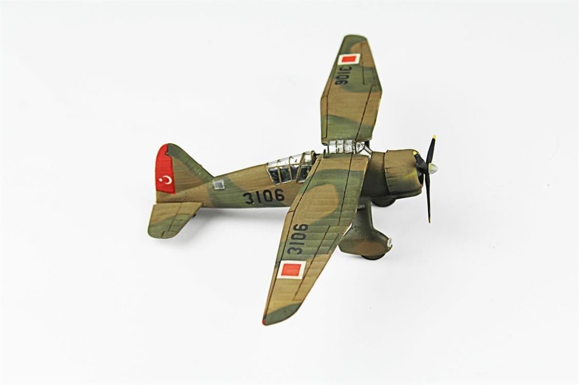 QD105 1/72 Lysander Sergilemeye Hazır Plastik Uçak Modeli