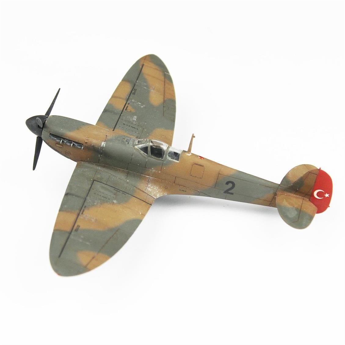 QD109 1/72 Spitfire Mk.I Sergilemeye Hazır Plastik Uçak Modeli