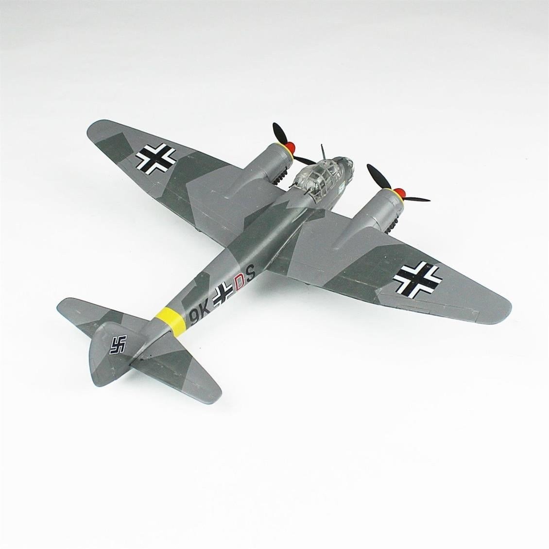 QD112 1/72 Dornier DO-217 Sergilemeye Hazır Plastik Uçak Modeli