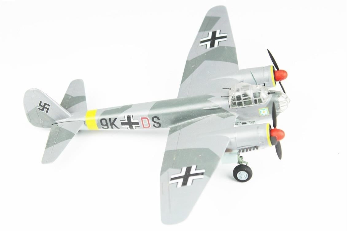QD112 1/72 Dornier DO-217 Sergilemeye Hazır Plastik Uçak Modeli