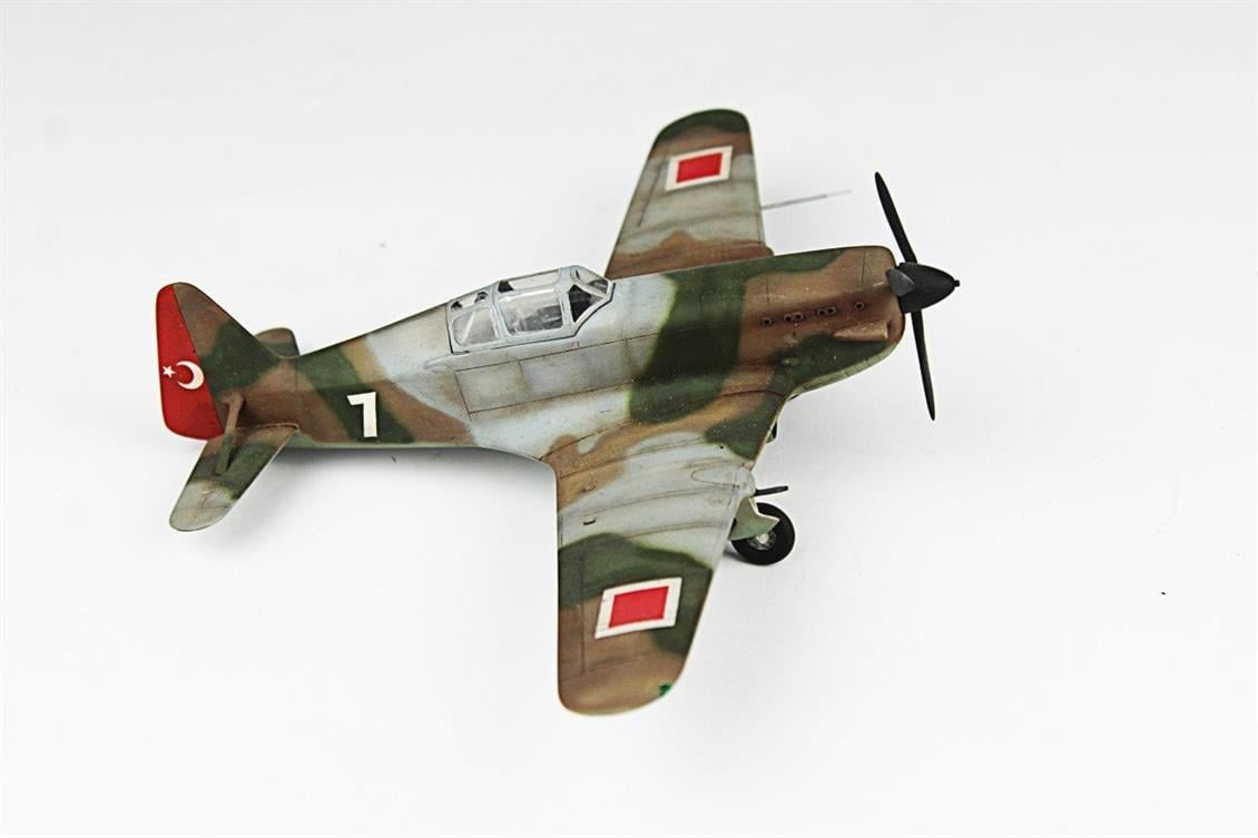 QD116 1/48 MS-406 Sergilemeye Hazır Plastik Uçak Modeli