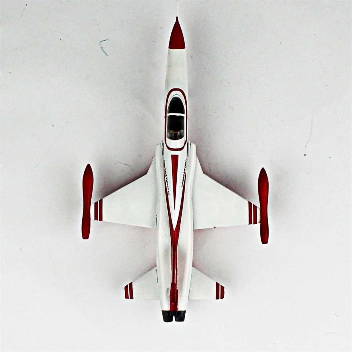 QD123 1/72 F-5N Freedom Fighter Sergilemeye Hazır Plastik Uçak Modeli