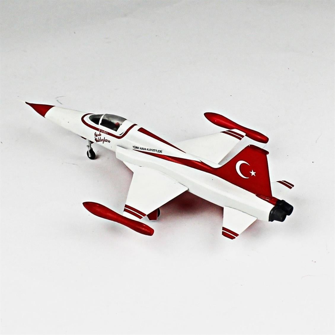 QD124 1/72 F-5N Freedom Fighter Sergilemeye Hazır Plastik Uçak Modeli