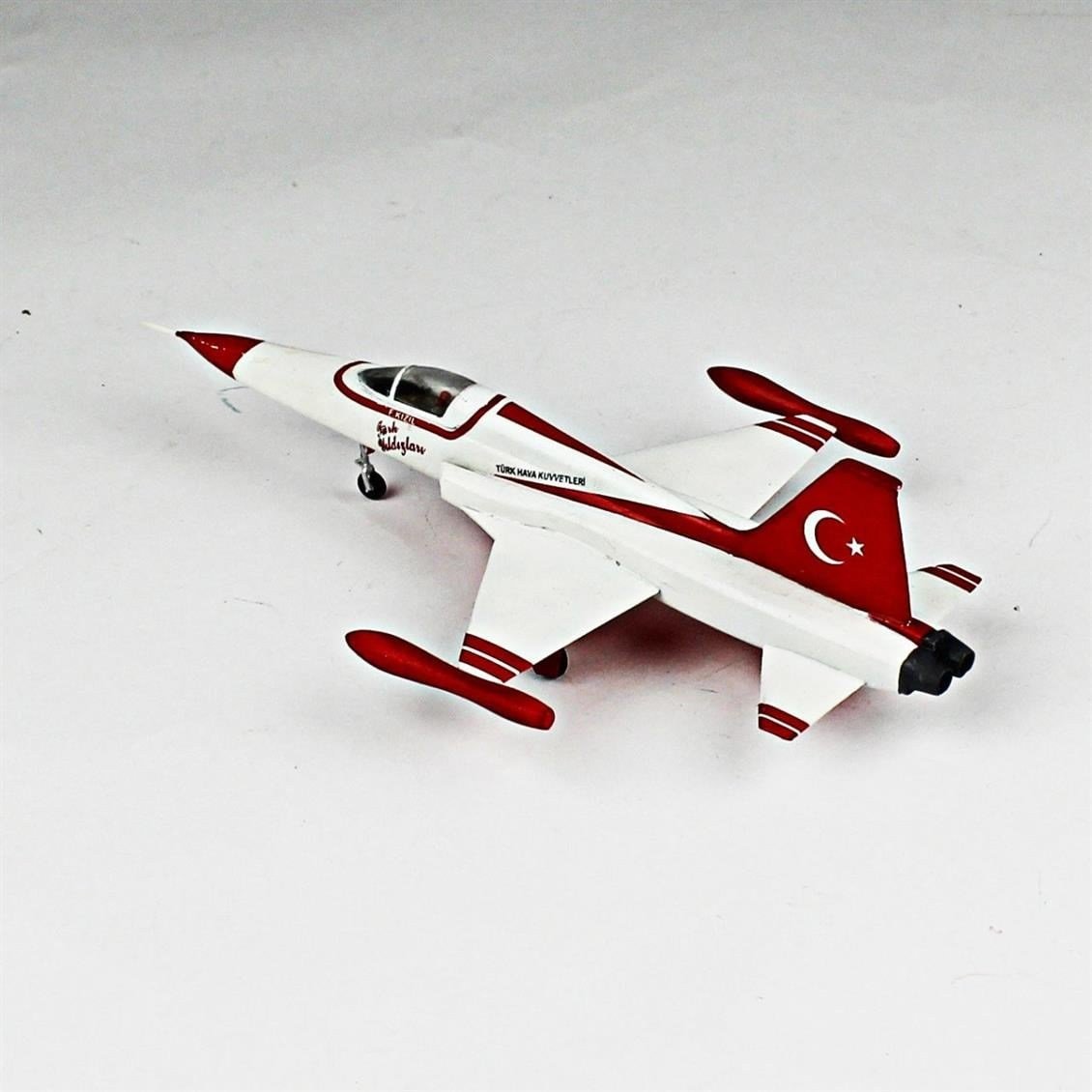 QD125 1/72 F-5N Freedom Fighter Sergilemeye Hazır Plastik Uçak Modeli