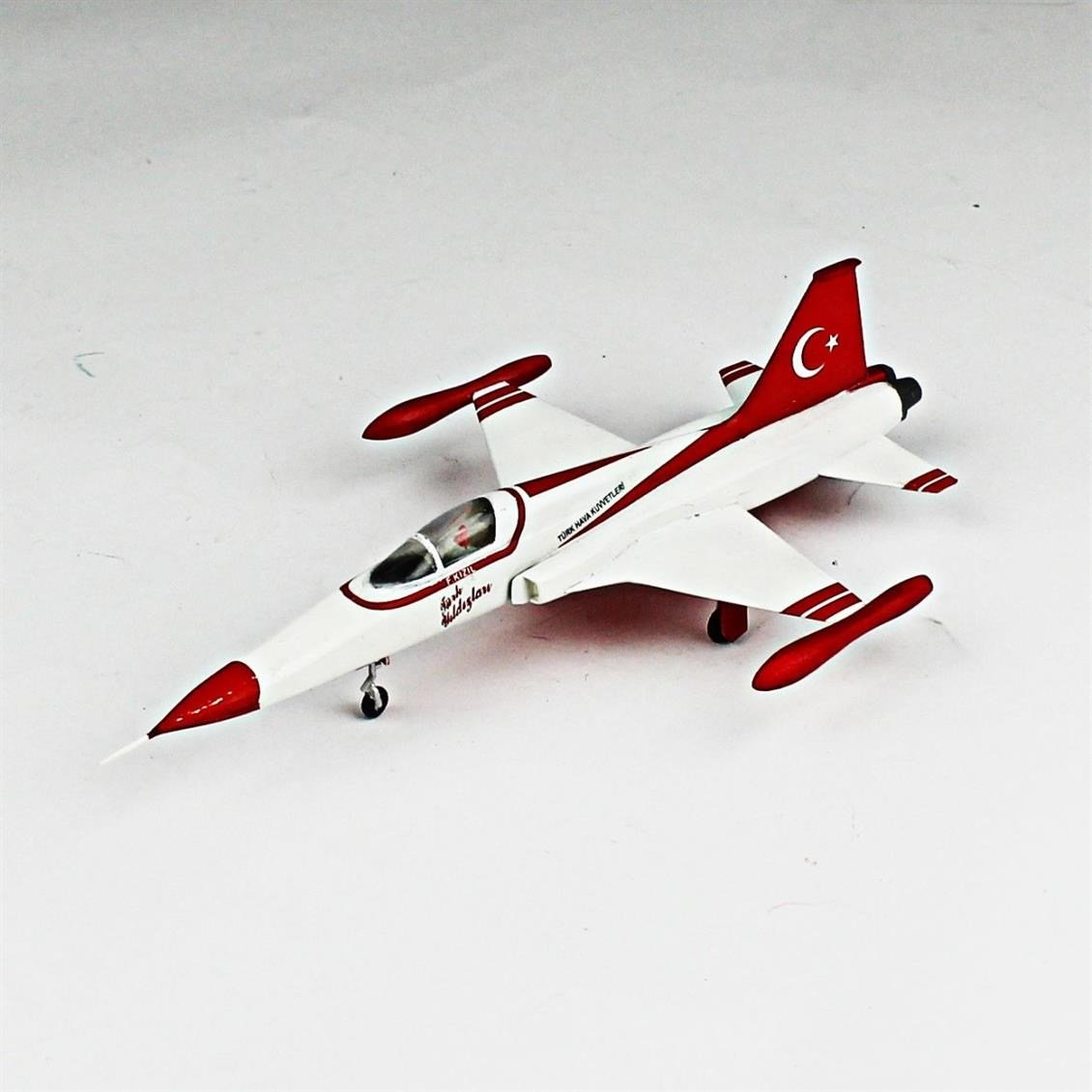 QD125 1/72 F-5N Freedom Fighter Sergilemeye Hazır Plastik Uçak Modeli