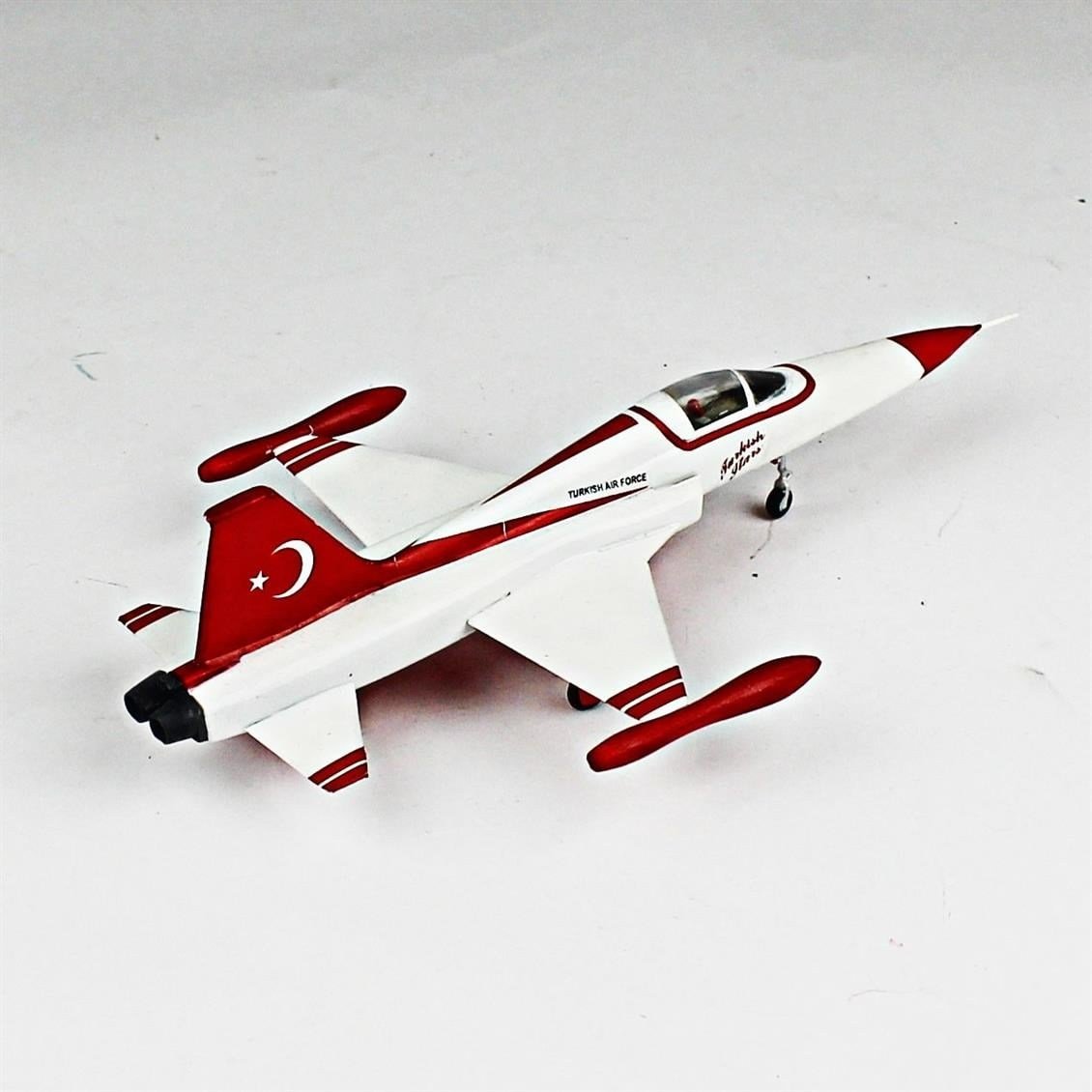 QD125 1/72 F-5N Freedom Fighter Sergilemeye Hazır Plastik Uçak Modeli