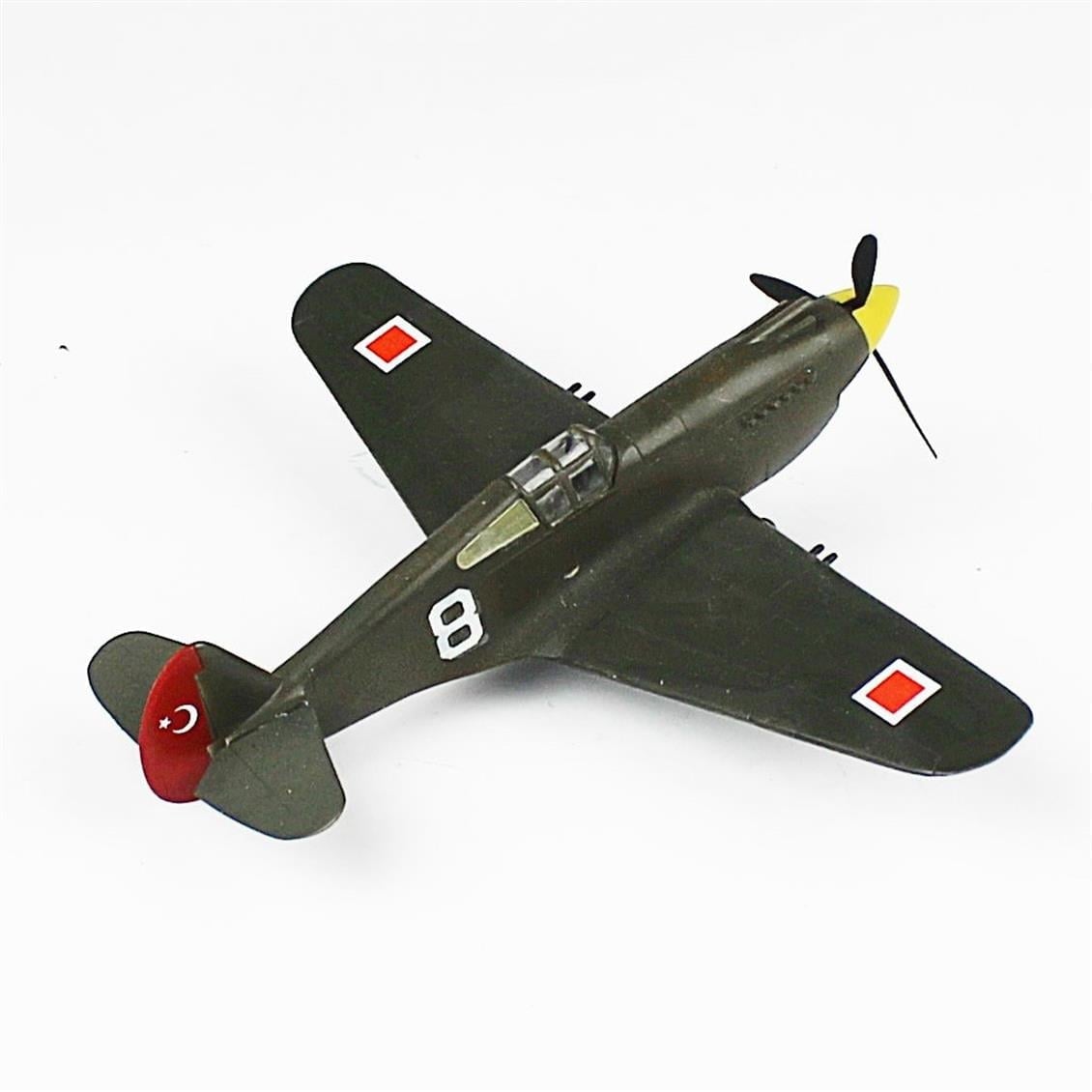 QD130 1/72 P-40C Warhawk Sergilemeye Hazır Plastik Uçak Modeli