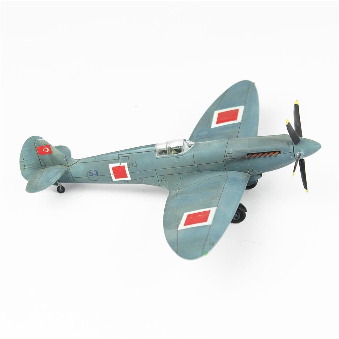 QD131 1/72 Spitfire Pru Sergilemeye Hazır Plastik Uçak Modeli
