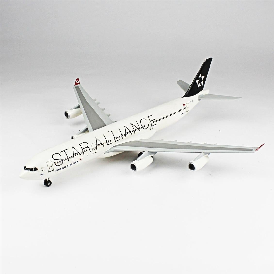 QD137 1/144 A-340 Sergilemeye Hazır Plastik Uçak Modeli