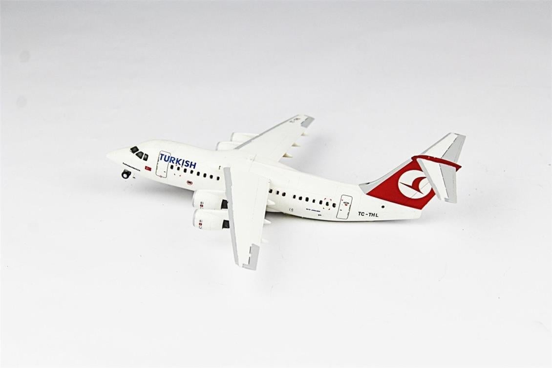 QD147 1/144 RJ-45 Sergilemeye Hazır Plastik Uçak Modeli