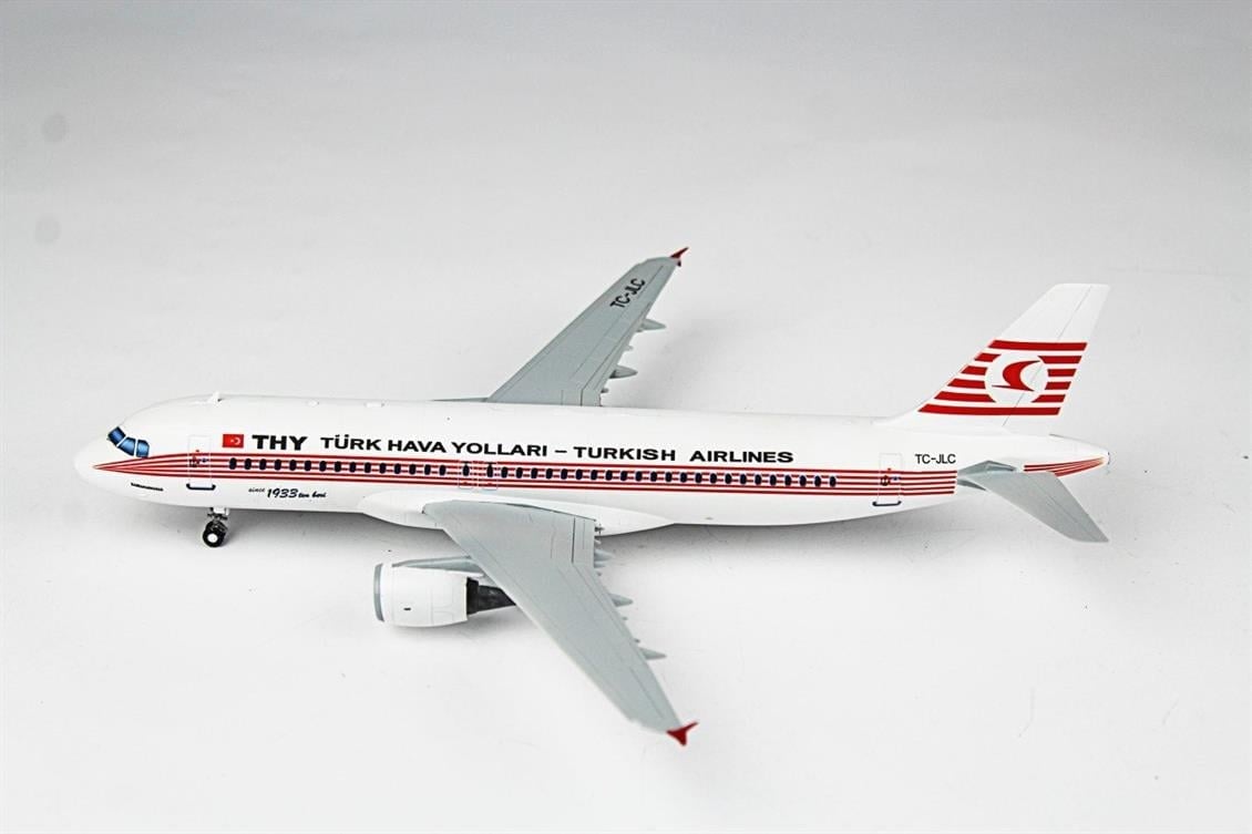 QD155 1/144 Yolcu Uçağı Sergilemeye Hazır Plastik Uçak Modeli