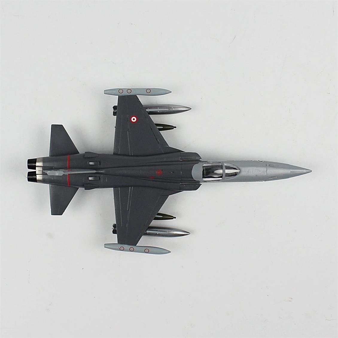 QD158 1/72 Ölçek, NF-5A Freedom Fighter EX KLU, F16 TuAF Şemalı Sergilemeye Hazır Plastik Uçak Maketi