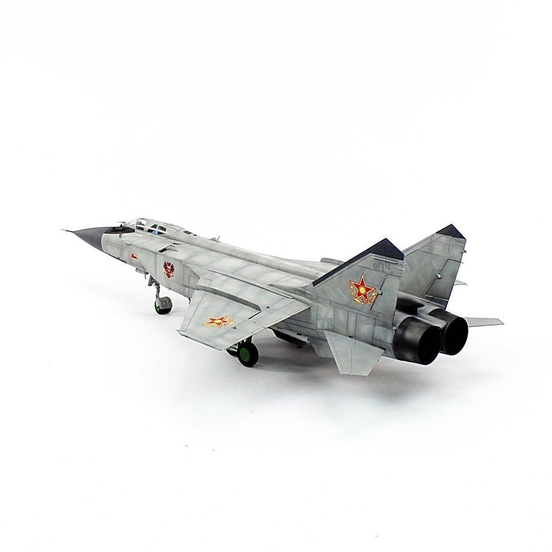 QD161 1/48 Mig-31 Sergilemeye Hazır Plastik Uçak Modeli