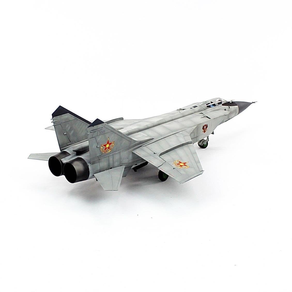 QD161 1/48 Mig-31 Sergilemeye Hazır Plastik Uçak Modeli