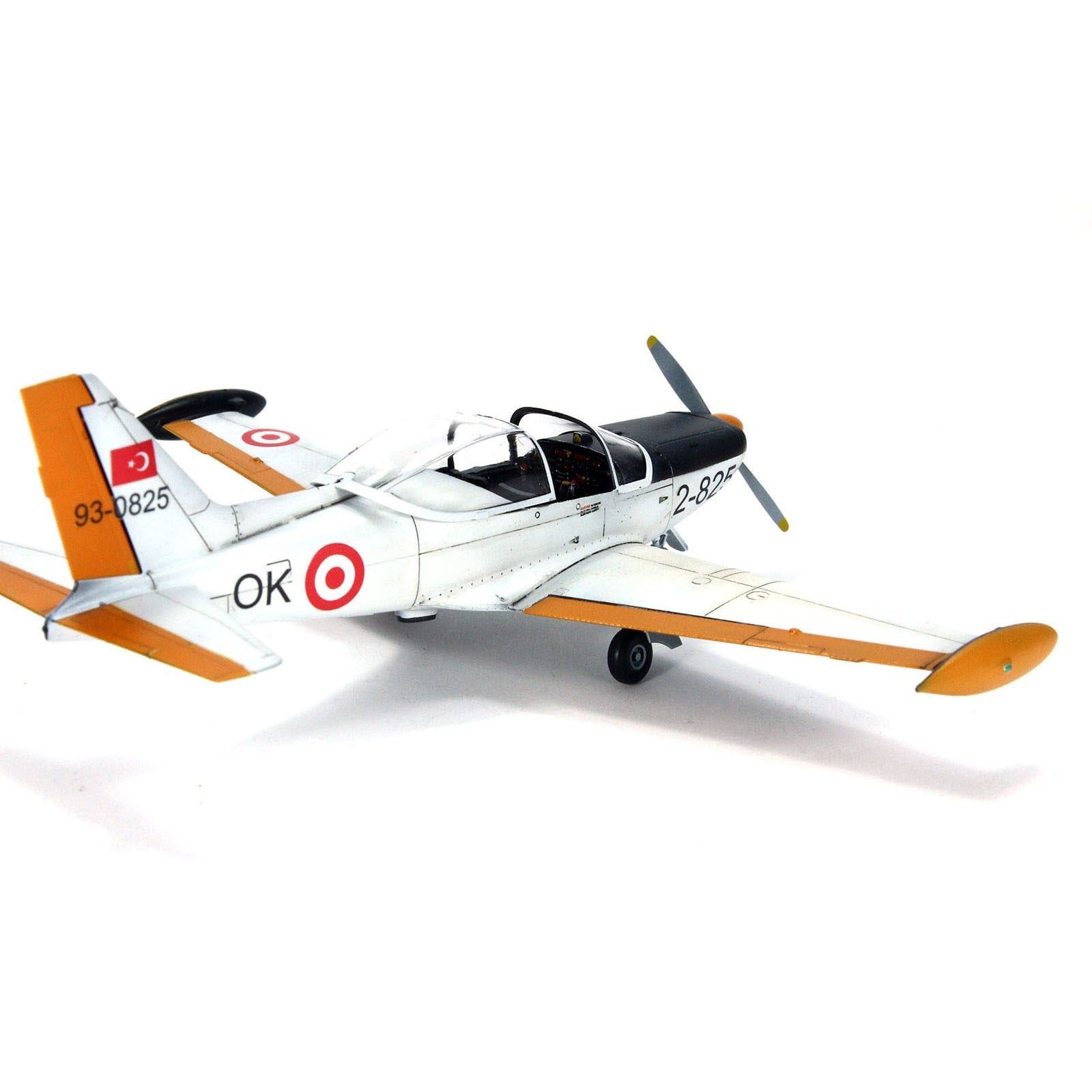 QD198 1/48 Ölçek, Special Hobby, SIAI-Marchetti SF-260D, Turkish Air Forces, Cigli, Izmir, 2011. , Sergilemeye Hazır Model Uçak