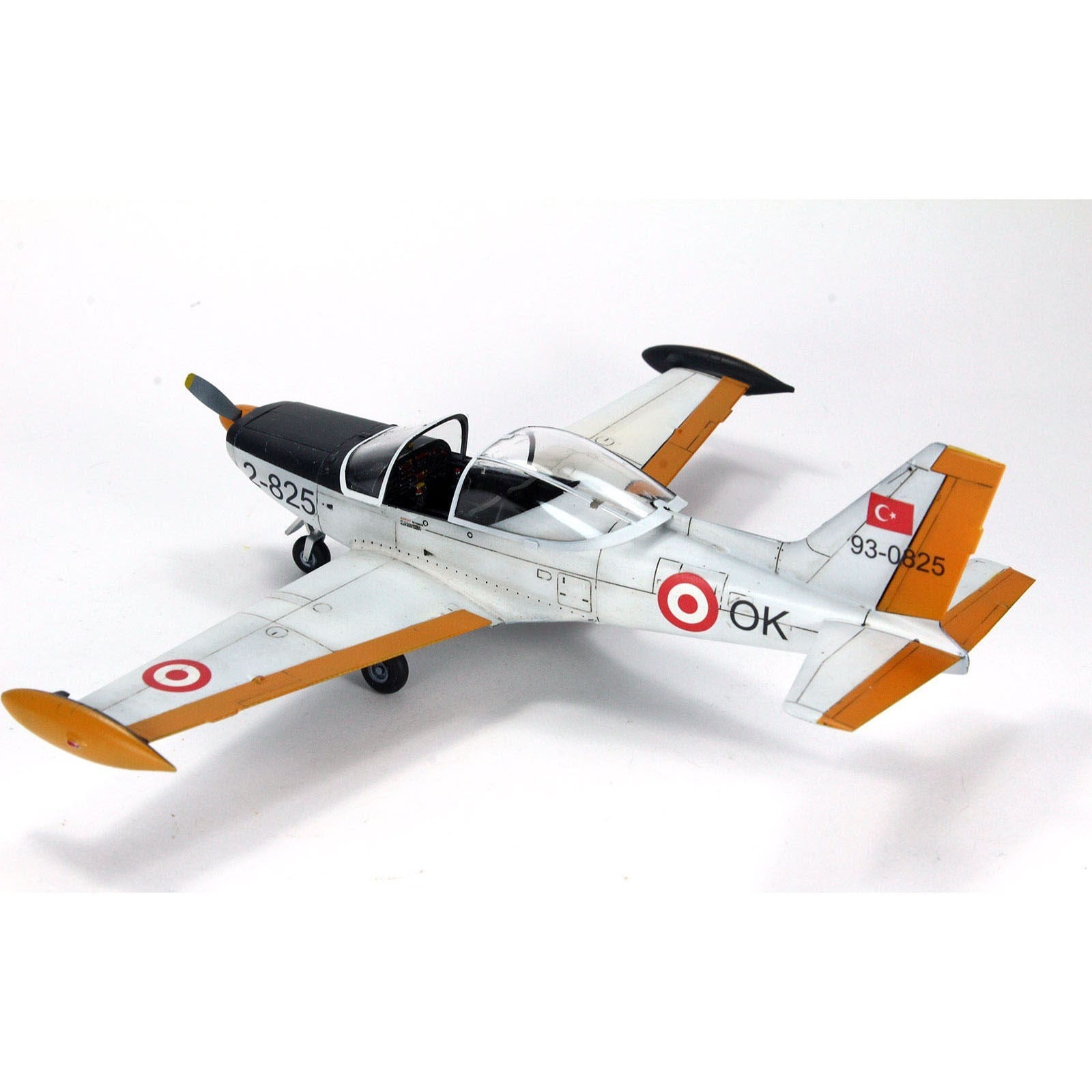 QD198 1/48 Ölçek, Special Hobby, SIAI-Marchetti SF-260D, Turkish Air Forces, Cigli, Izmir, 2011. , Sergilemeye Hazır Model Uçak