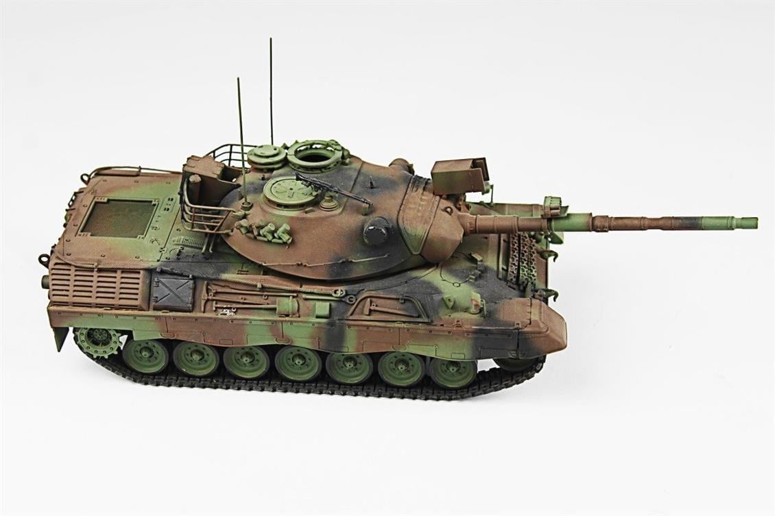 QD201 1/35 Leopard 1A2, Italeri, Sergilemeye Hazır Plastik Tank Modeli