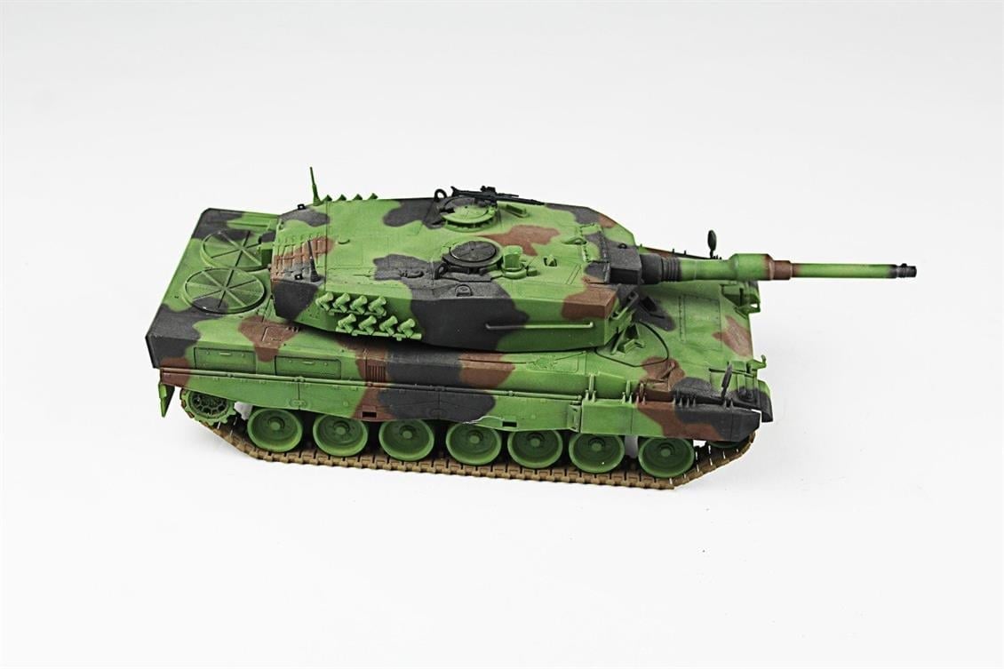 QD210 1/35 Leopard 2A4, Esci, Sergilemeye Hazır Plastik Tank Modeli