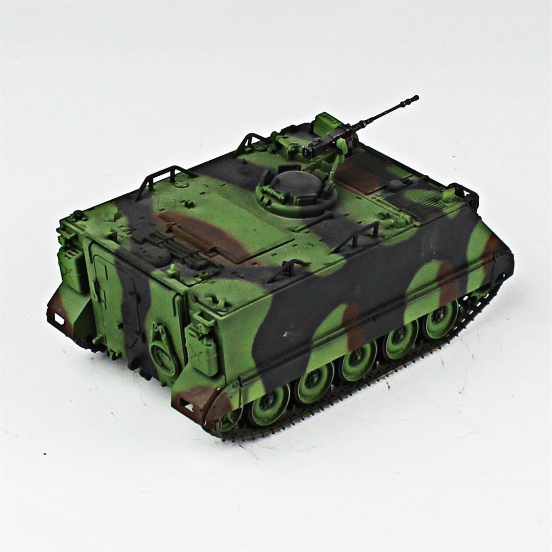 QD212 1/35 M113A1, Tamiya, Sergilemeye Hazır Plastik Tank Modeli