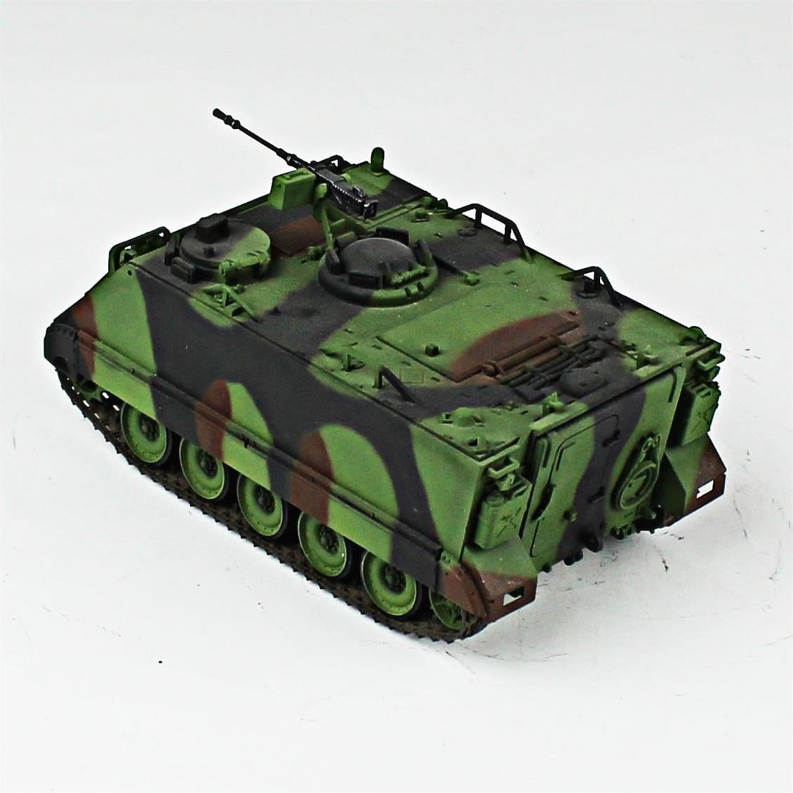 QD212 1/35 M113A1, Tamiya, Sergilemeye Hazır Plastik Tank Modeli