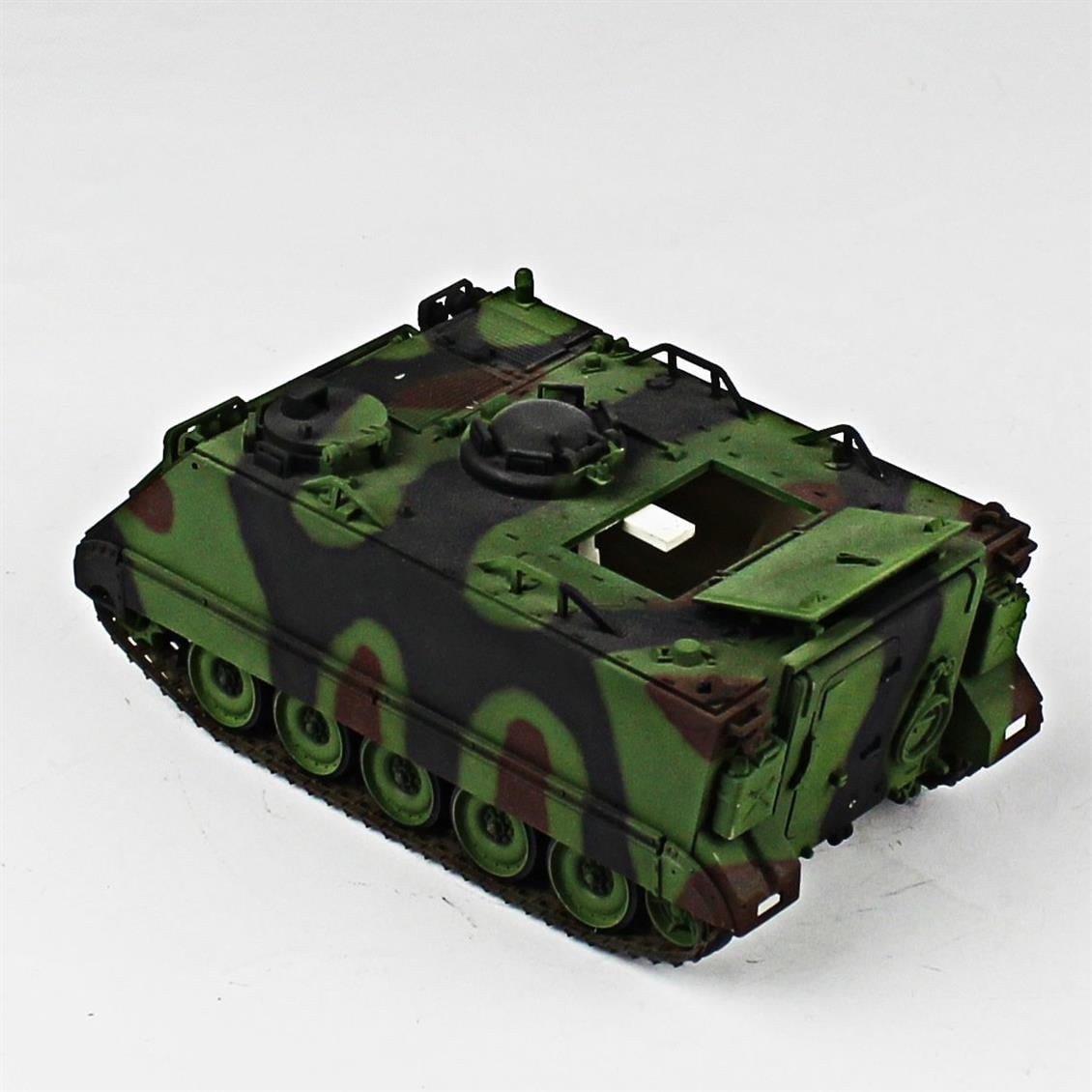 QD215 1/35 M113A1, Tamiya, Sergilemeye Hazır Plastik Tank Modeli