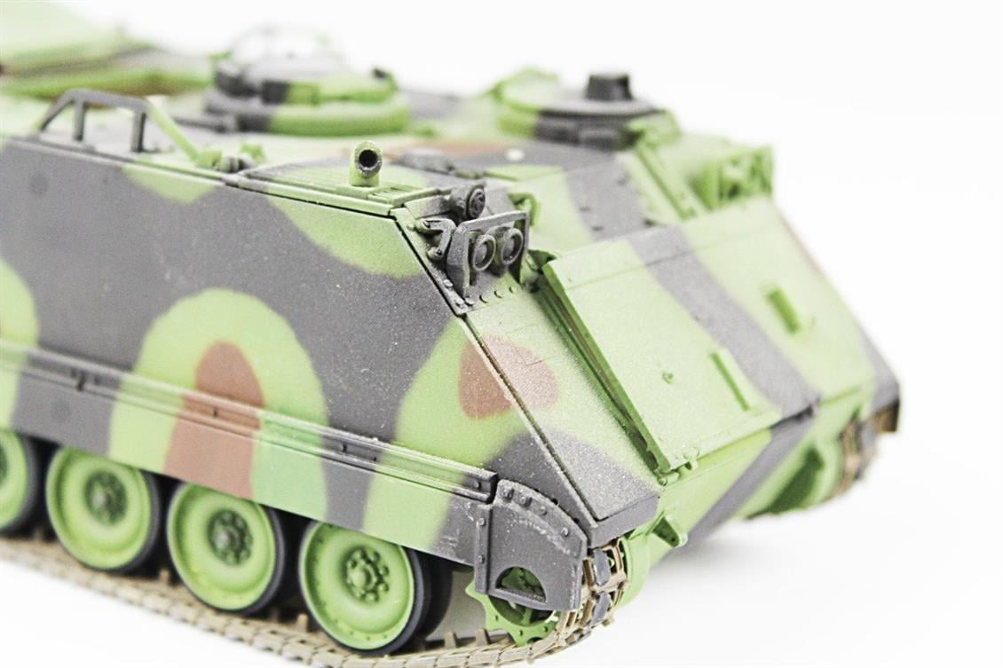 QD215 1/35 M113A1, Tamiya, Sergilemeye Hazır Plastik Tank Modeli