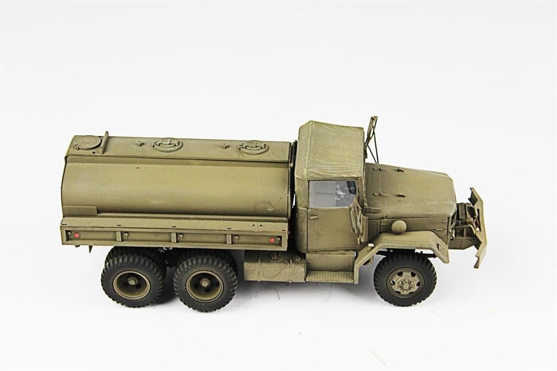 QD222 1/35 M49A2 REO Yakıt Tankeri, AFV Club, Sergilemeye Hazır Plastik Tank Modeli