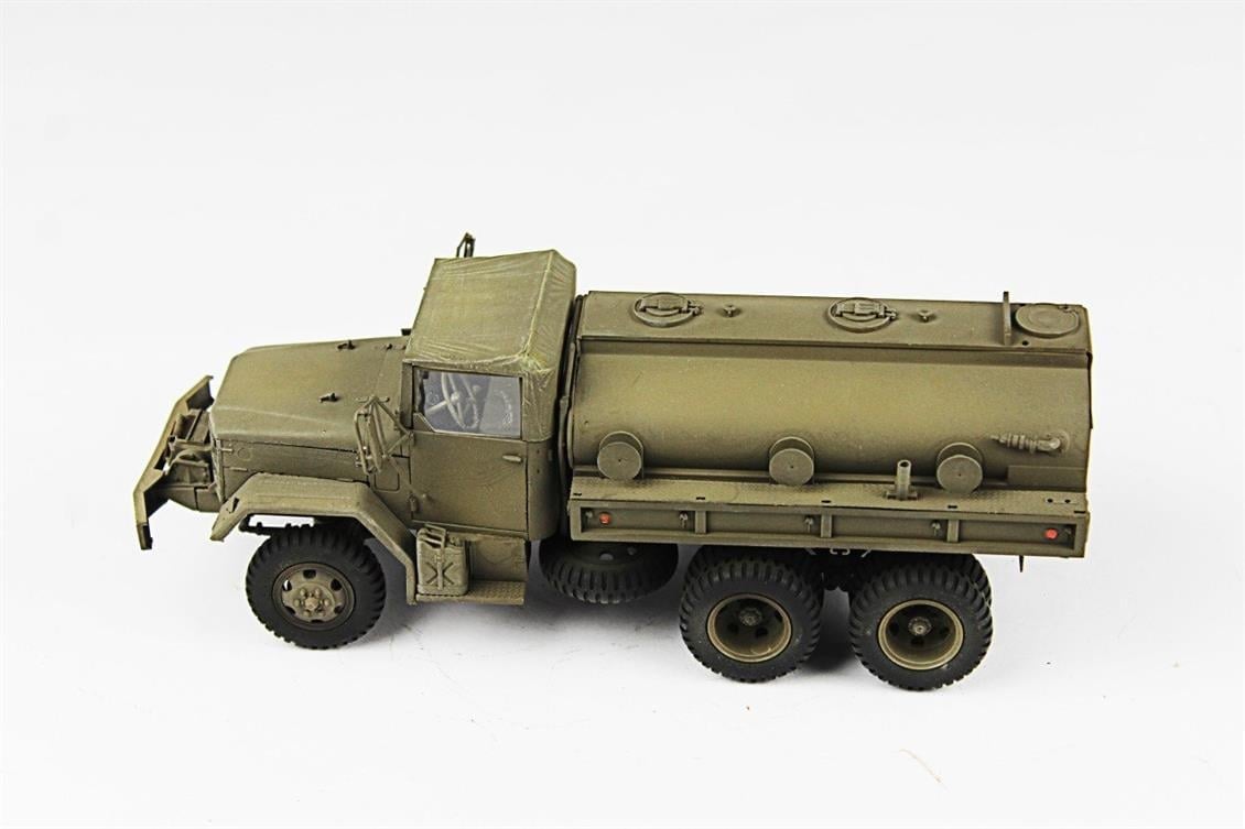 QD222 1/35 M49A2 REO Yakıt Tankeri, AFV Club, Sergilemeye Hazır Plastik Tank Modeli