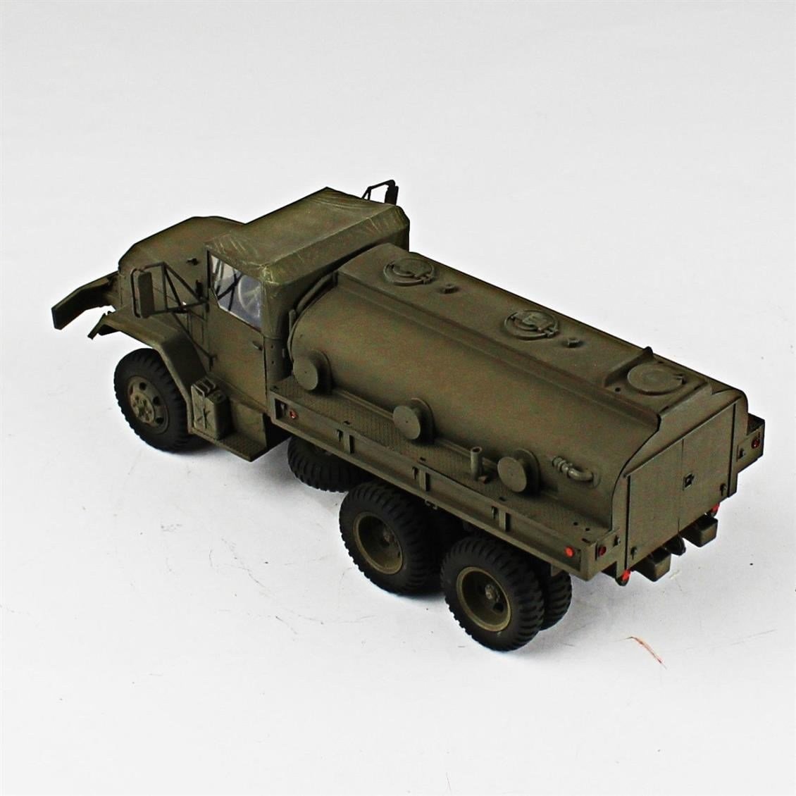 QD222 1/35 M49A2 REO Yakıt Tankeri, AFV Club, Sergilemeye Hazır Plastik Tank Modeli
