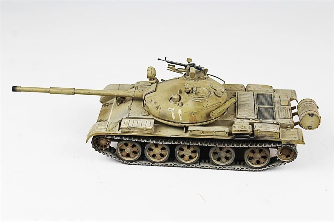 QD228 1/35 T-55, Italeri, Sergilemeye Hazır Plastik Tank Modeli