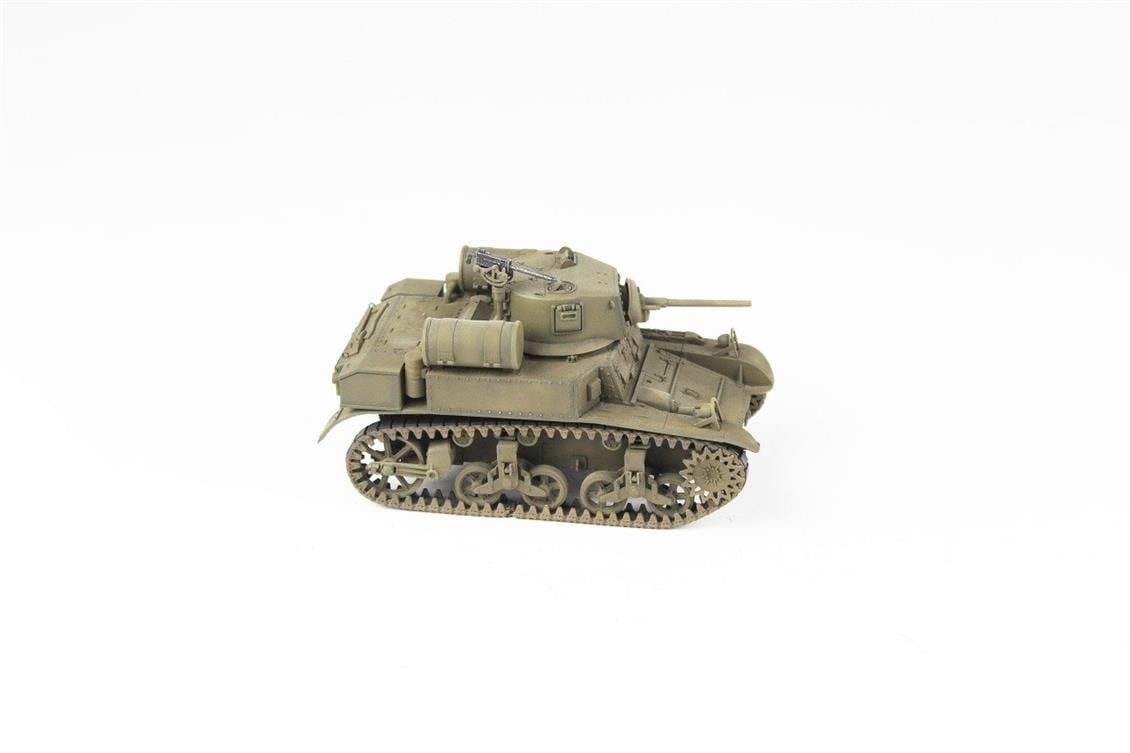 QD240 1/35 M3A1 Stuart, Italeri, Sergilemeye Hazır Plastik Tank Modeli