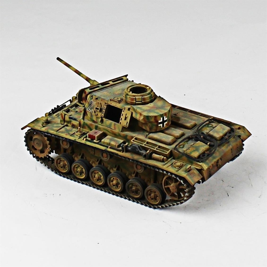 QD241 1/35 Panzer III, Academy, Sergilemeye Hazır Plastik Tank Modeli
